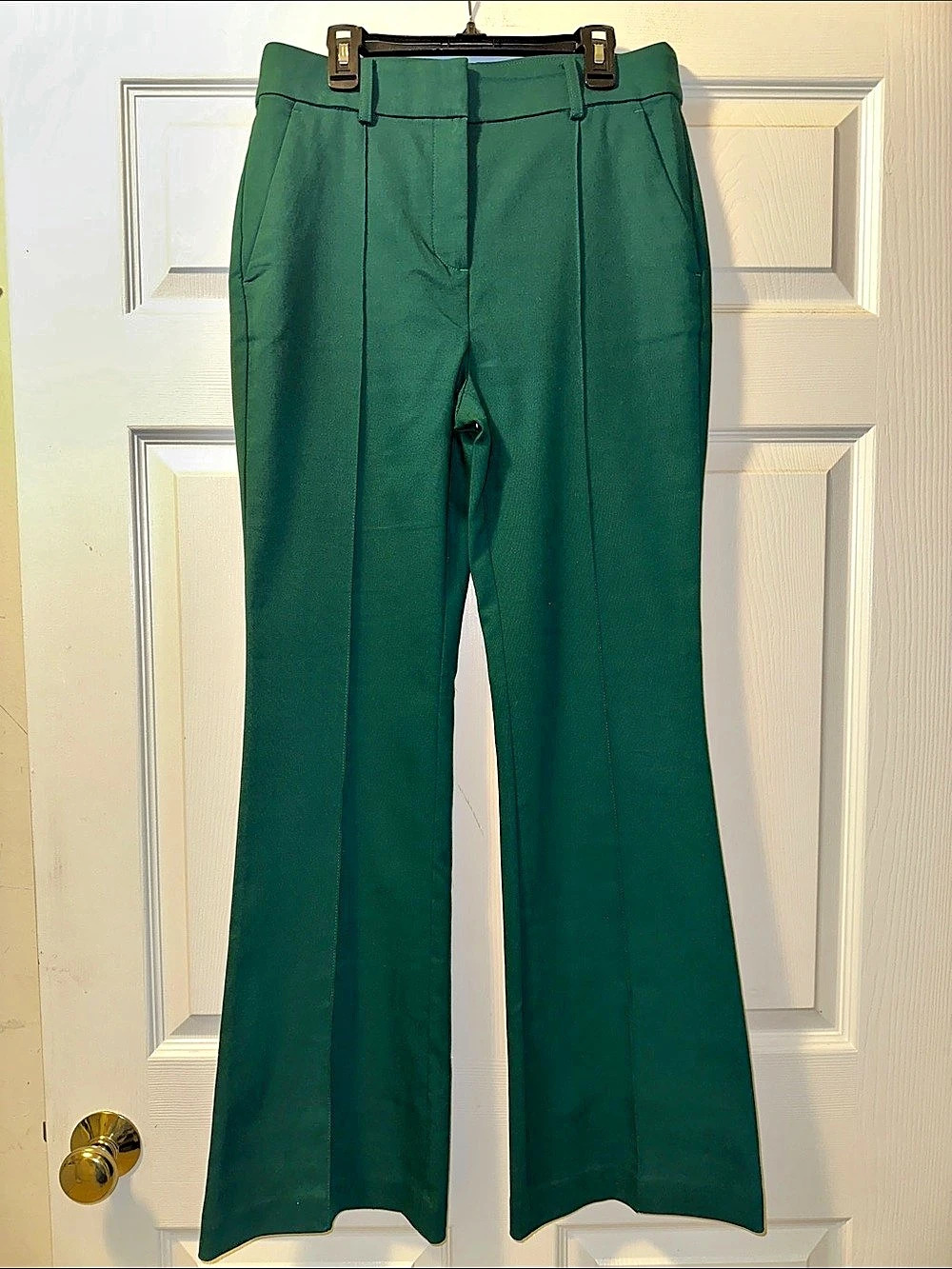 Women’s LOFT ‘The Sutton Flare’ Dress Pants in Green - Size 4